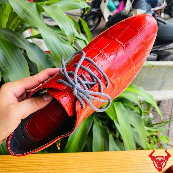 Giày tây đỏ da cá sấu bụng thủ công GAA8 cao cấp.