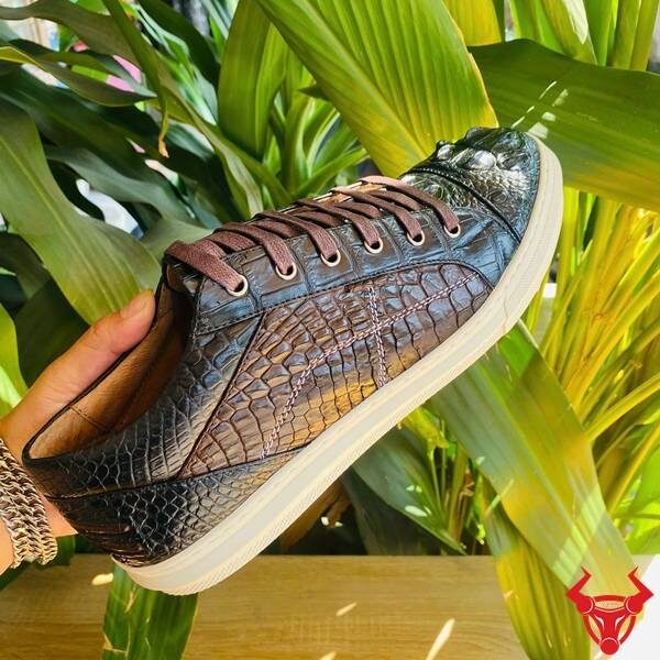 Giày Thể Thao Da Cá Sấu Gù Cho Quý Ông Giày thể thao da cá sấu gù bền chắc