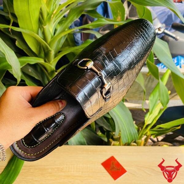 Giày sục thời trang da cá sấu GDA8