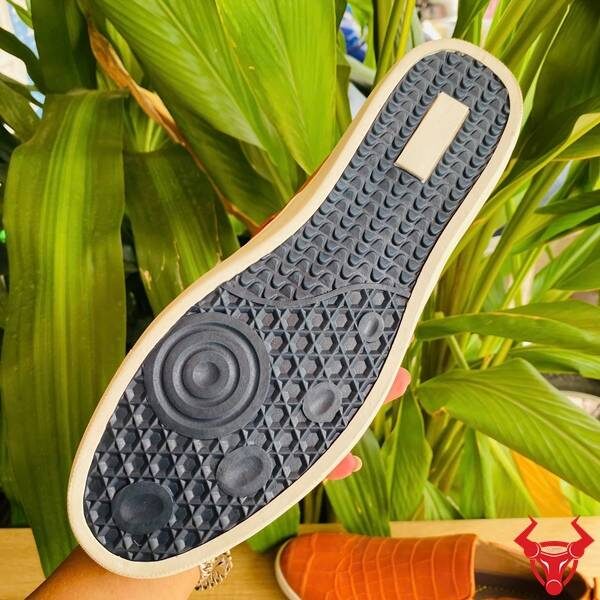 Giày thể thao không dây da cá sấu GCS25