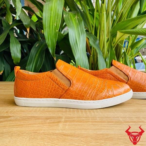 Giày thể thao da cá sấu cá tính mạnh