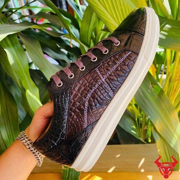 Sneaker da cá sấu GCS31 màu đen cao cấp.