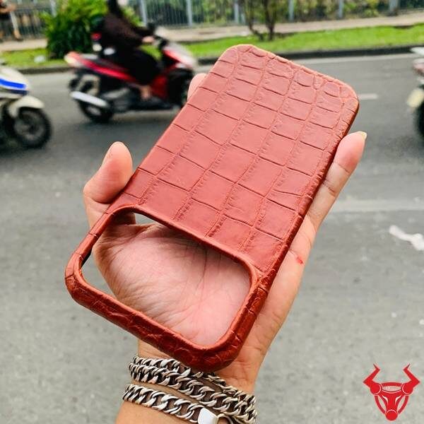 Ốp lưng da cá sấu da bụng ELAA8 khác biệt