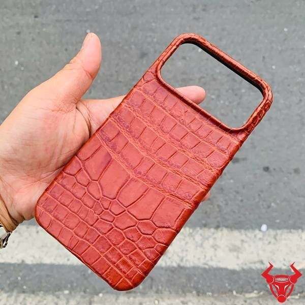 Ốp lưng iPhone 17 Pro Max da cá sấu ELAA8