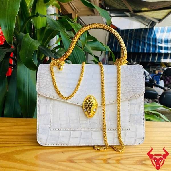 Túi Xách Da Cá Sấu Bạch Tạng Khóa Rắn Sang Trọng Túi xách da cá sấu bạch tạng phong cách cao cấp