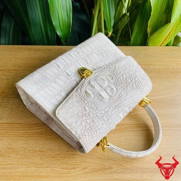 Túi da cá sấu bạch tạng nữ đẳng cấp