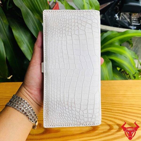 Ví dài cầm tay nữ da cá sấu tiện lợi