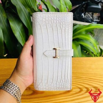 Ví Dài Cầm Tay Nữ Da Cá Sấu Bạch Tạng Sang Trọng BYA8