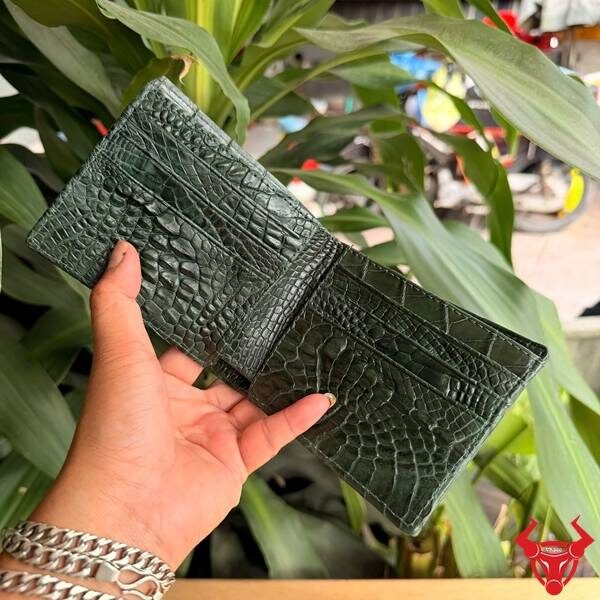 Ví nam form ngang da bụng cá sấu VCA8.