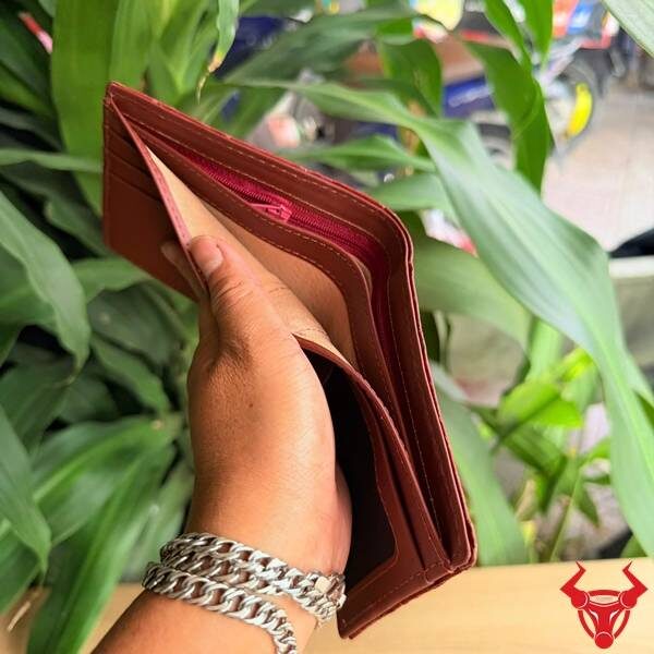 Ví nam da bụng cá sấu Thái Lan sắc đỏ mận.