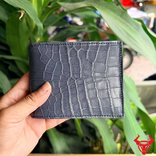 Ví Da Cá Sấu Thái Lan VBA8-TL Đẳng Cấp Ví form ngang da cá sấu Thái Lan VBA8-TL xanh nhạt.