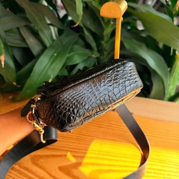 Túi xách nam da cá sấu gù cao cấp