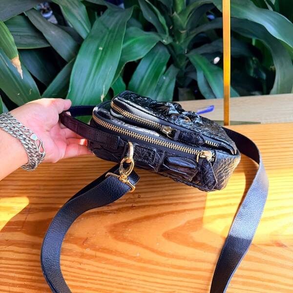 Túi đeo chéo nam da cá sấu gù bền đẹp