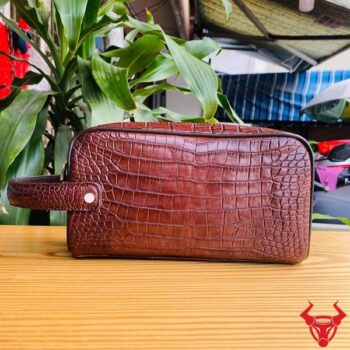 Túi Clutch Xách Tay Da Bụng Cá Sấu CGA8 Màu Nâu Đất