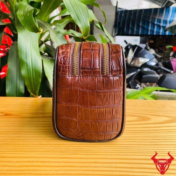 Túi Clutch Da Cá Sấu Thật CGA8 Màu Nâu Đất Thời Trang Cao Cấp Clutch da bụng cá sấu CGA8 màu nâu đất hai ngăn khóa kéo dành cho quý ông.