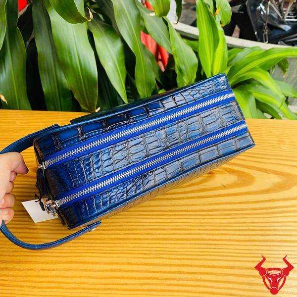 Clutch Xách Tay Da Bụng Cá Sấu CGA8 Patina Thủ Công Túi clutch hộp da bụng cá sấu màu xanh Patina phong cách khác biệt.