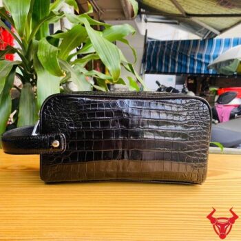 Túi Clutch Xách Tay Da Bụng Cá Sấu CGA8 Màu Đen