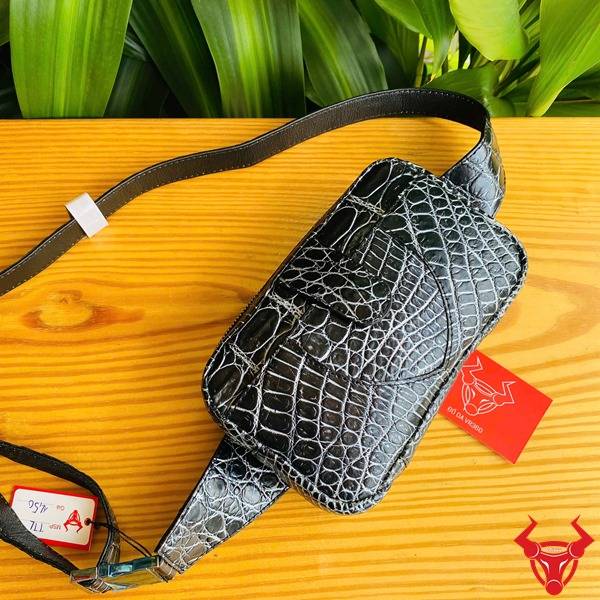 Túi đeo bụng da cá sấu TTL06 màu đen trắng nhiều ngăn.