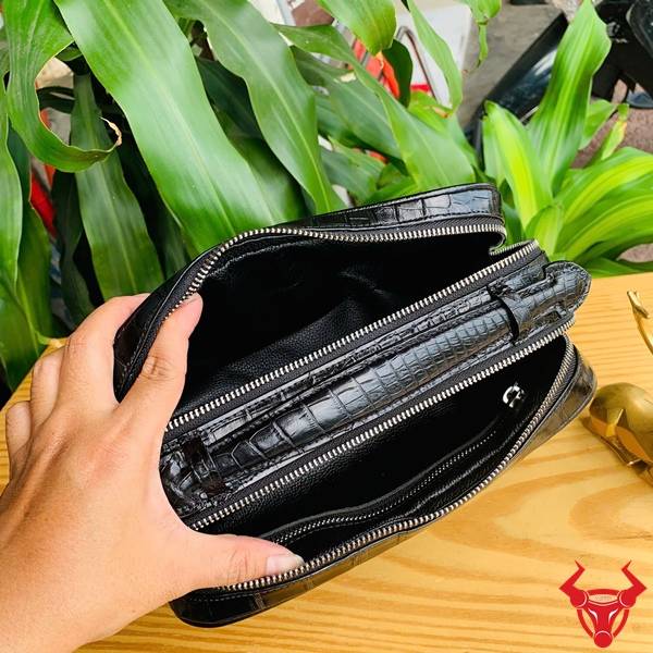 Túi Clutch Golf da bụng cá sấu CJA8 màu đen sang trọng dành cho quý ông.