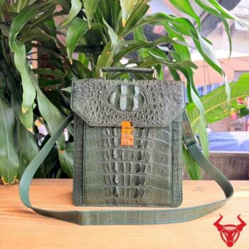 Cặp Xách Đeo Form Đứng Da Cá Sấu Gù CTA4 Màu Xanh Lá